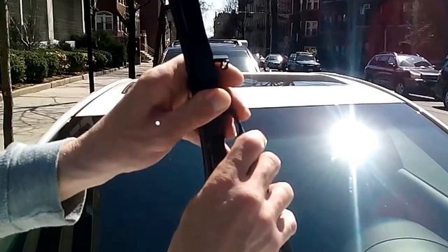 How to replace TOYOTA AVALON wiper blades смотреть онлайн