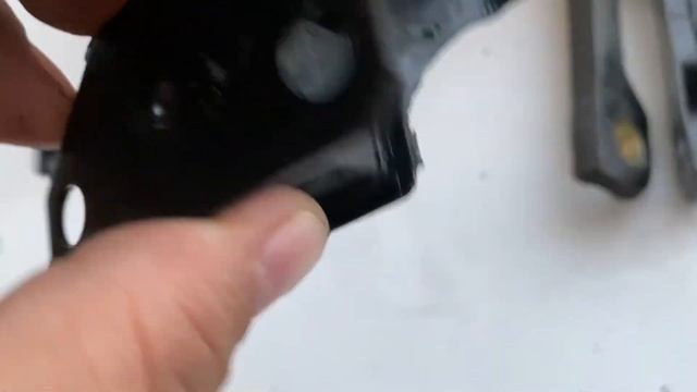 cambiando los soportes de la palanca de un Hyundai atos смотреть онлайн