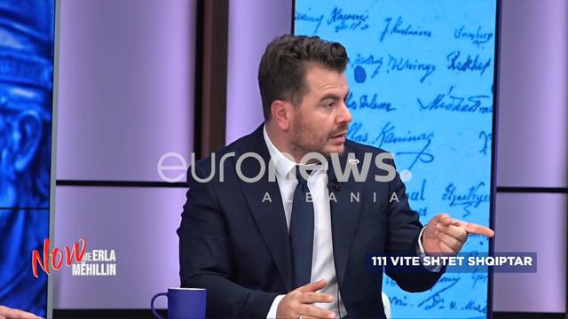 Revoltohet Erald Kapri: Nuk mund t'i vendoset shkollës emrin Bashkim Fino смотреть онлайн