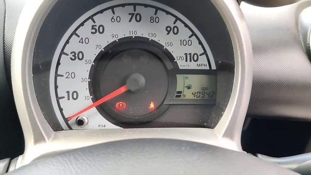 Toyota AYGO 1.0 VVT-i Fire 5dr смотреть онлайн