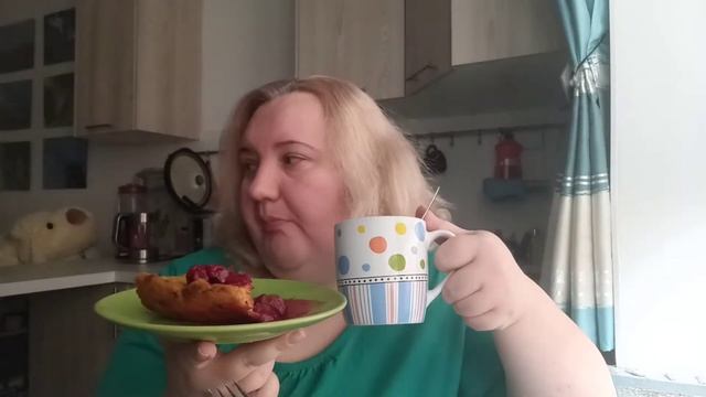 Мукбанг.Тыквенный пирог на ура!\ロシアのムクバン смотреть онлайн