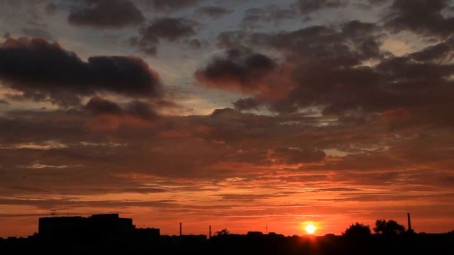 Закат солнца. Красивый закат. Закат над городом. Sunset. Beautiful sunset. Sunset over the city смотреть онлайн