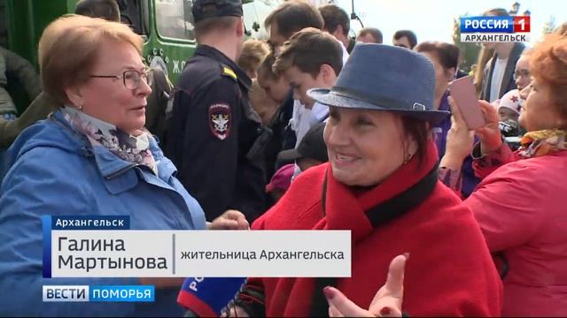 В Архангельск сегодня прибыл рэтро-поезд смотреть онлайн