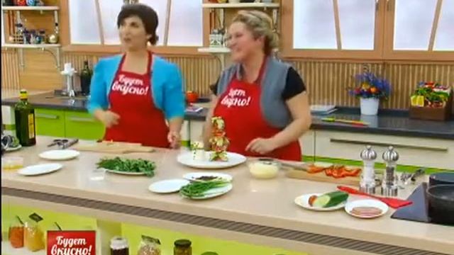 Сырники с брусничным вареньем