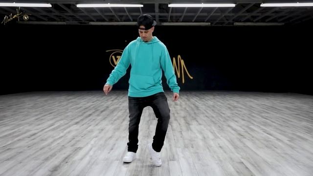 How to do the Side Glide (Dance Moves Tutorials) Poppin John | MihranTV(@MIHRANKSTUDIOS) смотреть онлайн