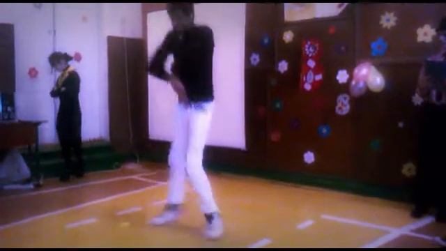 Marlon N танец на 8 марта смотреть онлайн