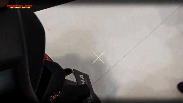 NEW Yamaha XMAX 125 2019 Exterior and Interior | Motorcycle-Sport! смотреть онлайн