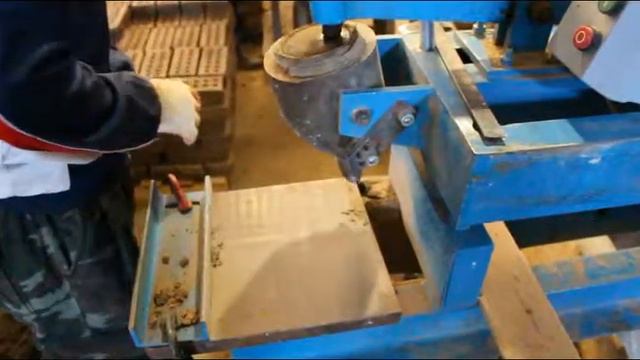 Кирпичный завод Брико, колка кирпича тычок смотреть онлайн