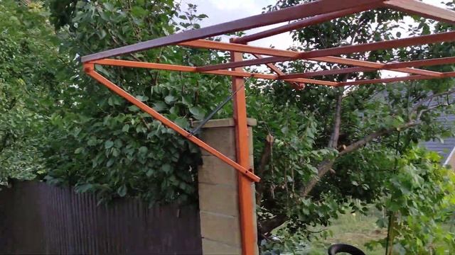 Подъемно поворотные ворота на 4 рычяга .Зет системы. смотреть онлайн