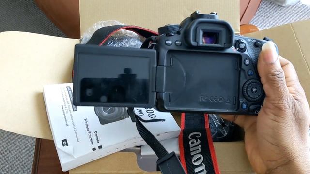 UNBOXING NEW CAMERA | CANON EOS 80D смотреть онлайн