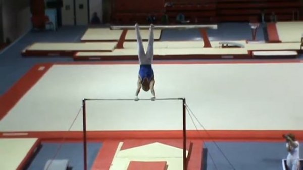 Максим Девятовский HB финал КР 2011