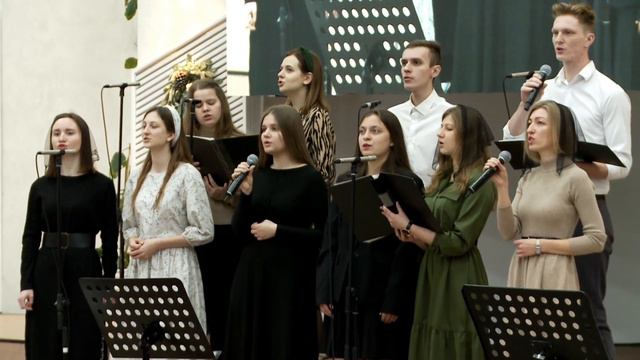 «Ты не смотри по сторонам» смотреть онлайн