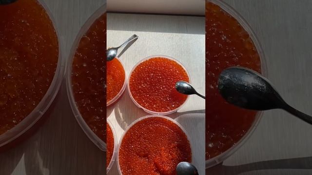 Виды Красной Икры. Различия между Кетой , Горбуши , Нерки , Кижуча . смотреть онлайн