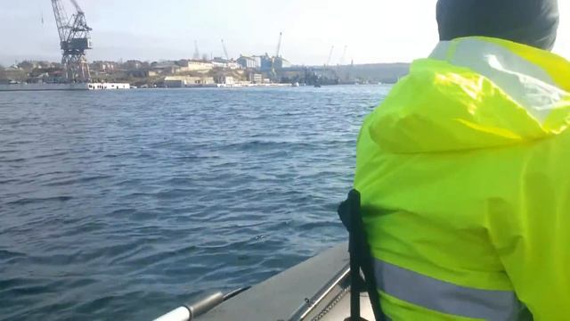 Выход в Севастополе на моей лодке 01 03 2015 смотреть онлайн