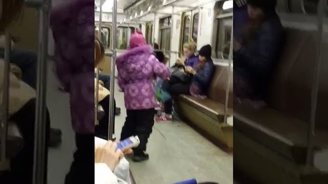 Девочка с рыбкой смотреть онлайн
