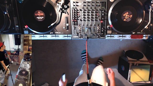 DRUM N BASS MC INTRO - Jawless MC opens up with some big boy bars. смотреть онлайн