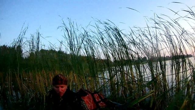 охота на утку и трёп в лодке))) жаль что не все было записано. смотреть онлайн
