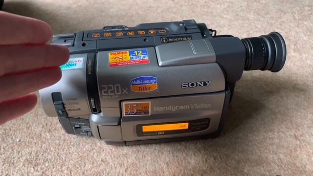 Looking At A Sony TRV45 In 2021! смотреть онлайн