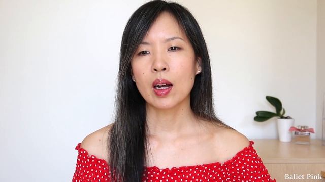 Red & Dry Patches Caused By New Clarins Toning Lotion For Combination Skin смотреть онлайн