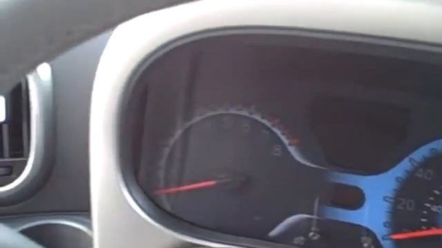 Nissan Cube KROM смотреть онлайн