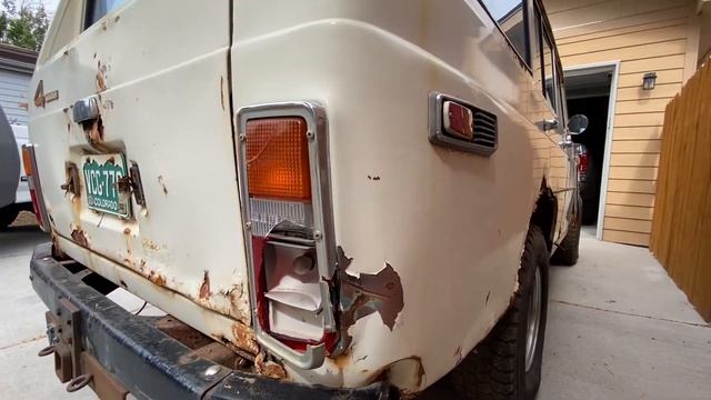 1978 FJ55 Land Cruiser Resurrection смотреть онлайн