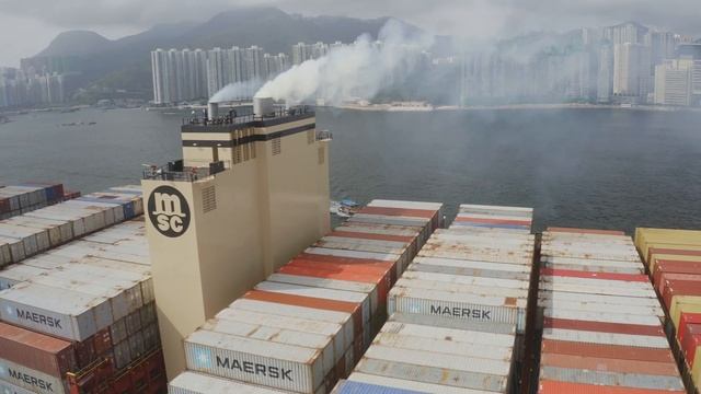 《航拍貨船》MSC APOLLINE 地中海航運2021年新船 等了2天才有泊位入葵涌港口 смотреть онлайн