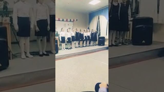 Я на празднике День матери Я 3 с прической шишкой?????????????????? смотреть онлайн