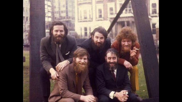The Dubliners ~ The Enniskillen Dragoons смотреть онлайн