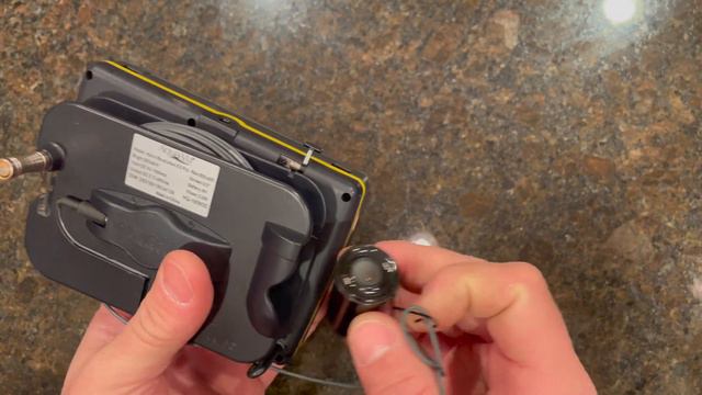 Aqua-Vu 5" Micro Revolution Pro Underwater Camera Review - Best Learning Tool for Ice Fishing смотреть онлайн