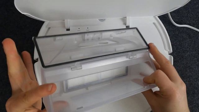 How to Empty the Dust Bin on XIAOMI Mi Robot Vacuum-Mop 2 Lite: Quick and Easy Steps смотреть онлайн