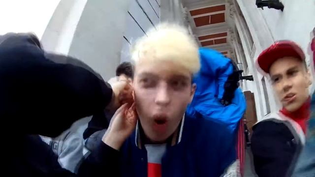 НАРЕЗОЧКА (ДАНЯ И ТОННЕЛИ) смотреть онлайн