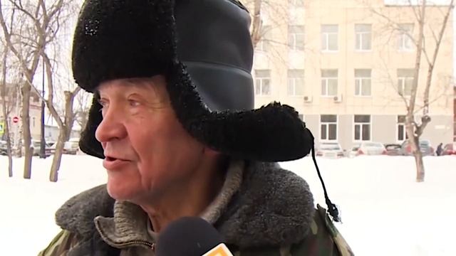 Дедушка дворник в Томске - Романтик, Меломан, Полиглот и Философ смотреть онлайн