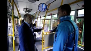 Новые автобусы прибыли в Екатеринбург.  Видео: Екатерина ПЕРМЯКОВА.
