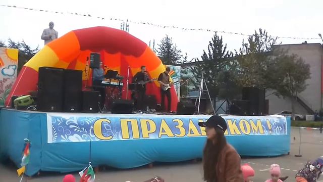 Группа Либертас. День поселка. Ола смотреть онлайн