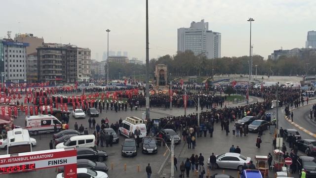 10 Kasım 2015 @Taksim Meydanı / 10 Nov. 2015 @Taksim Square смотреть онлайн
