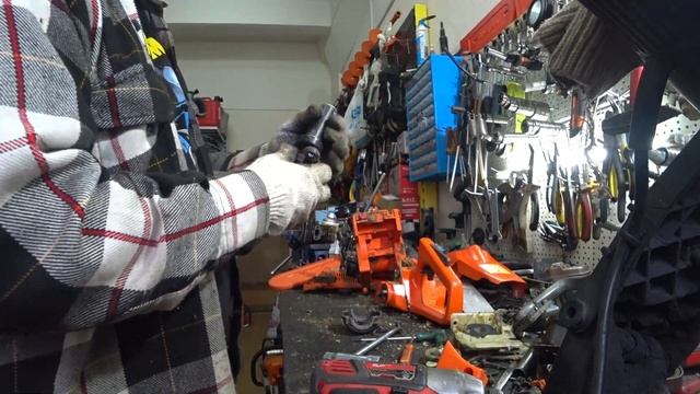 Замена поршневой Хускварна 137 смотреть онлайн