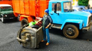 Тюнинг моделек! Мусоровоз ГАЗ как сделать мусорный бак конверсия модели грузовика 1/43. Про машинки!