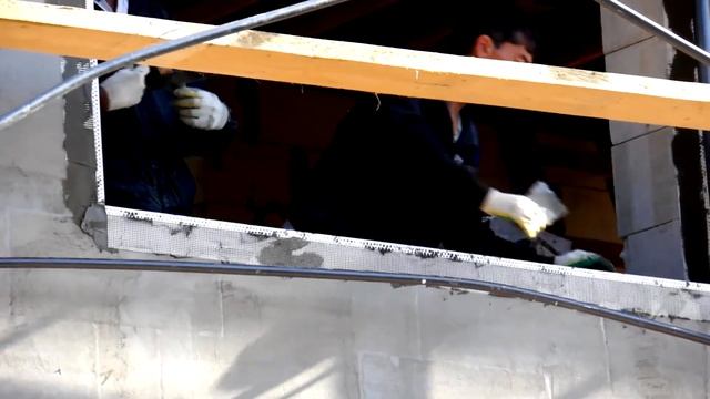 Фасад дома. 18 серия фильма "Дом из газобетона за сезон" смотреть онлайн