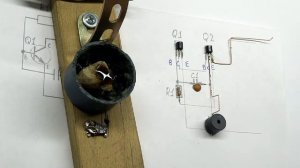 Первые шаги  работы с паяльником! Учимся Паять!