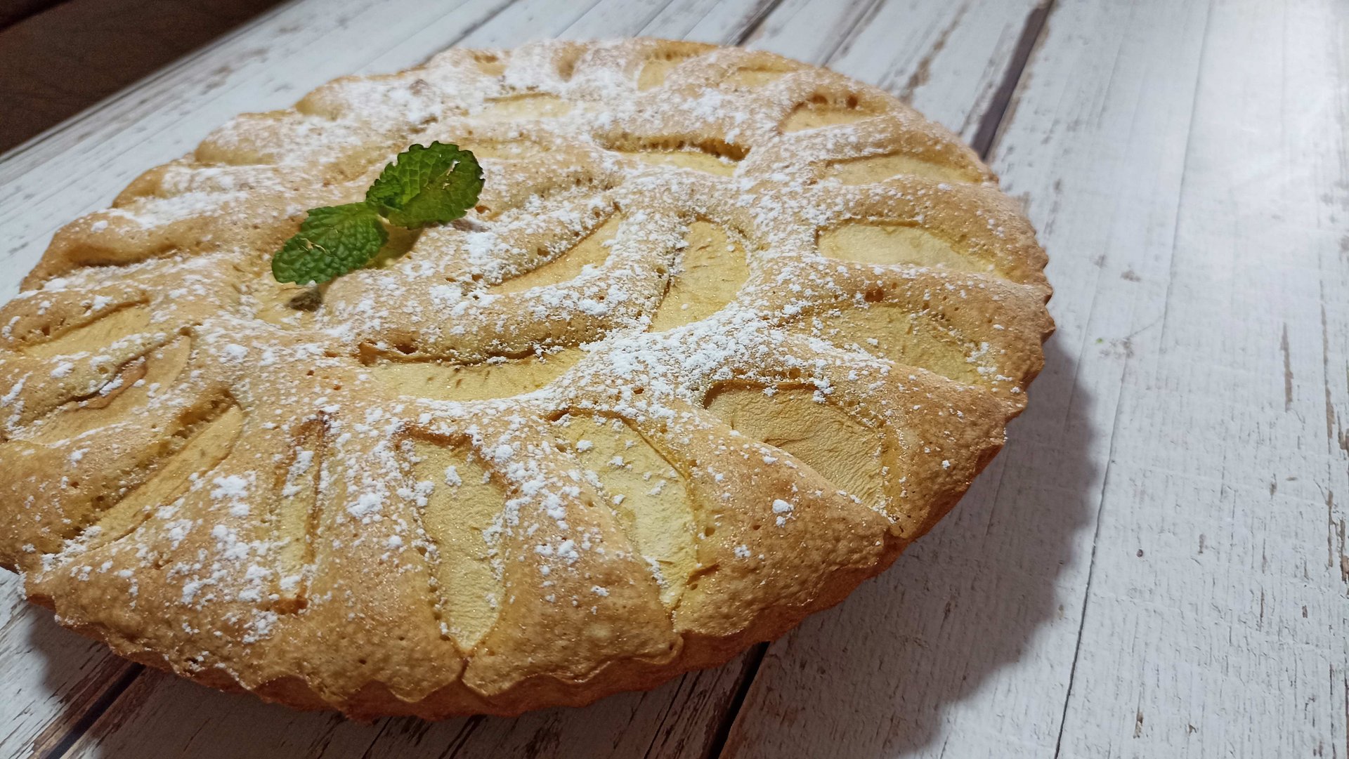 Красивый яблочный пирог! Пикантная шарлотка.