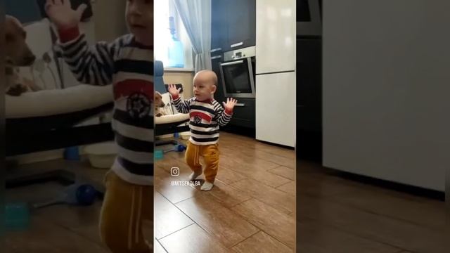 Синий трактор