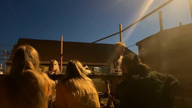 слушай и смотри / "там хорошо" смотреть онлайн