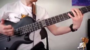 СУПЕР ИГРА НА 12 СТРУННОЙ БАС ГИТАРЕ