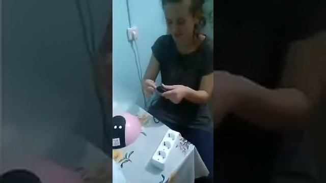 Не работает лампа с али Nail Lamp, и растекли лаки смотреть онлайн