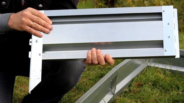 Сборка грядки с оцикованными бортиками смотреть онлайн