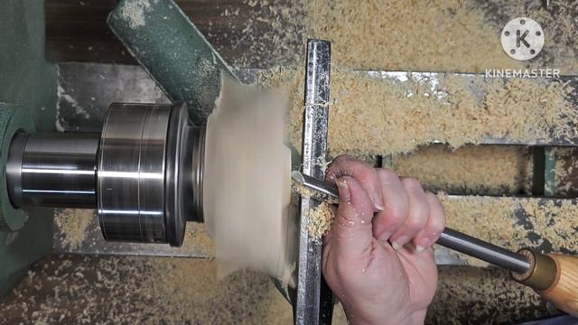 Woodturning a Lotus Bowl from a cube смотреть онлайн