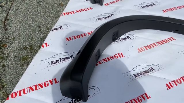 Фендера на TOYOTA TUNDRA (2008-13 год)