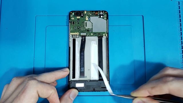 XIAOMI REDMI 4A ЗАМЕНА АККУМУЛЯТОРА смотреть онлайн