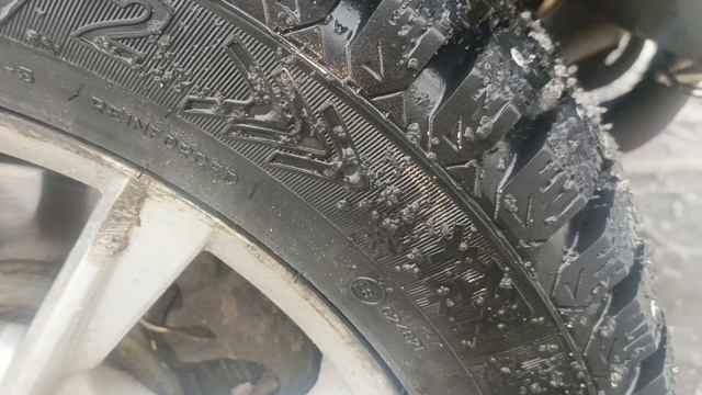 15 км на спущенном колесе Будьте внимательны на дороге смотреть онлайн