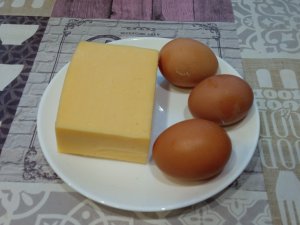 Лучшая яичница с сыром